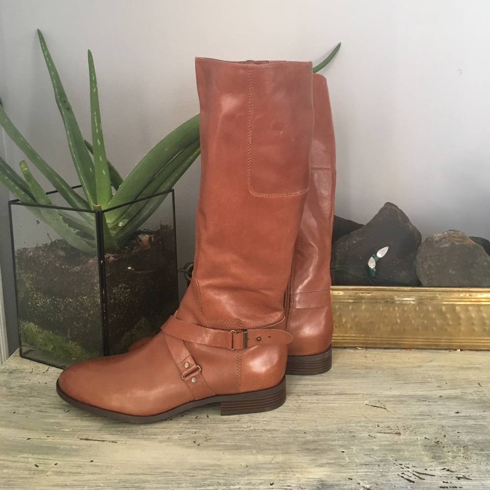 Leather Nine West Camel size 12 knee boots