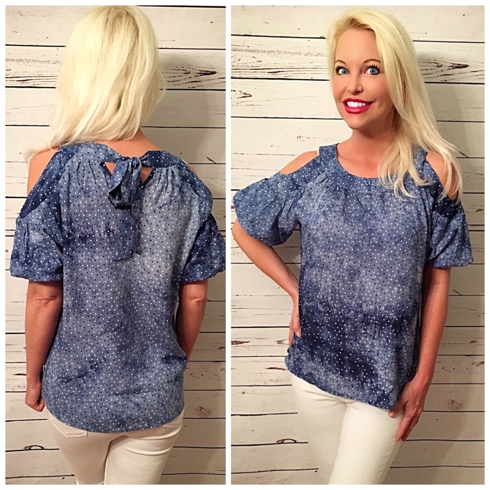 LAST 1💕Darling back tie cold shoulder top! - Picture 2 of 2