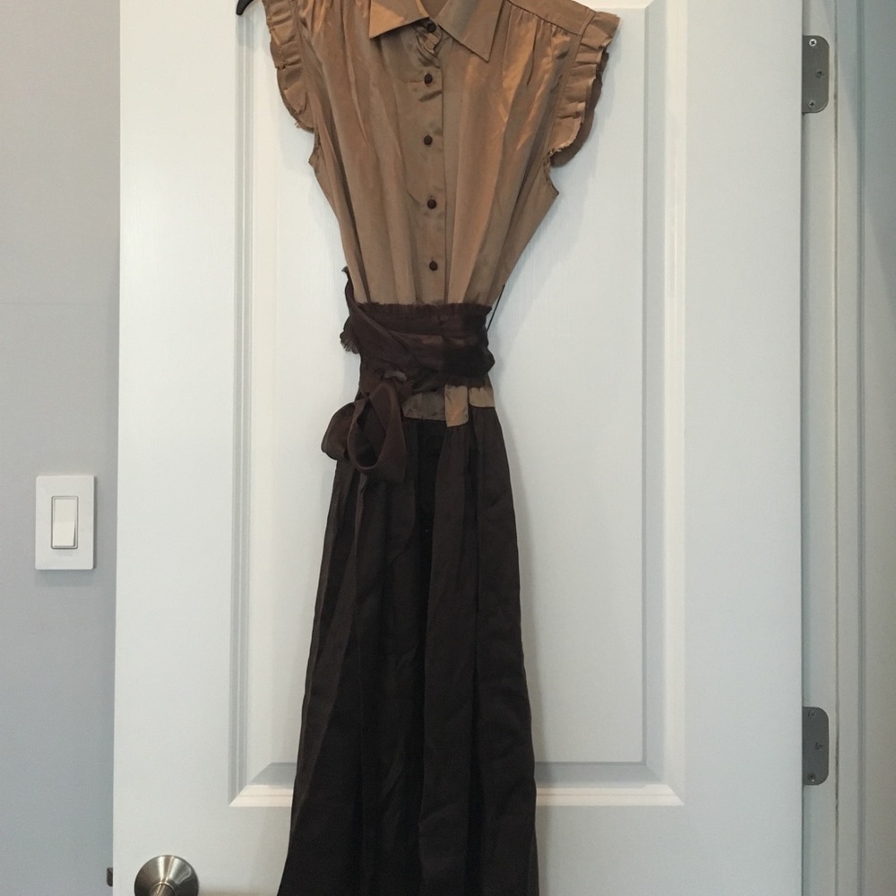 BCBG silk dress in light/dark brown, belt sash sz0