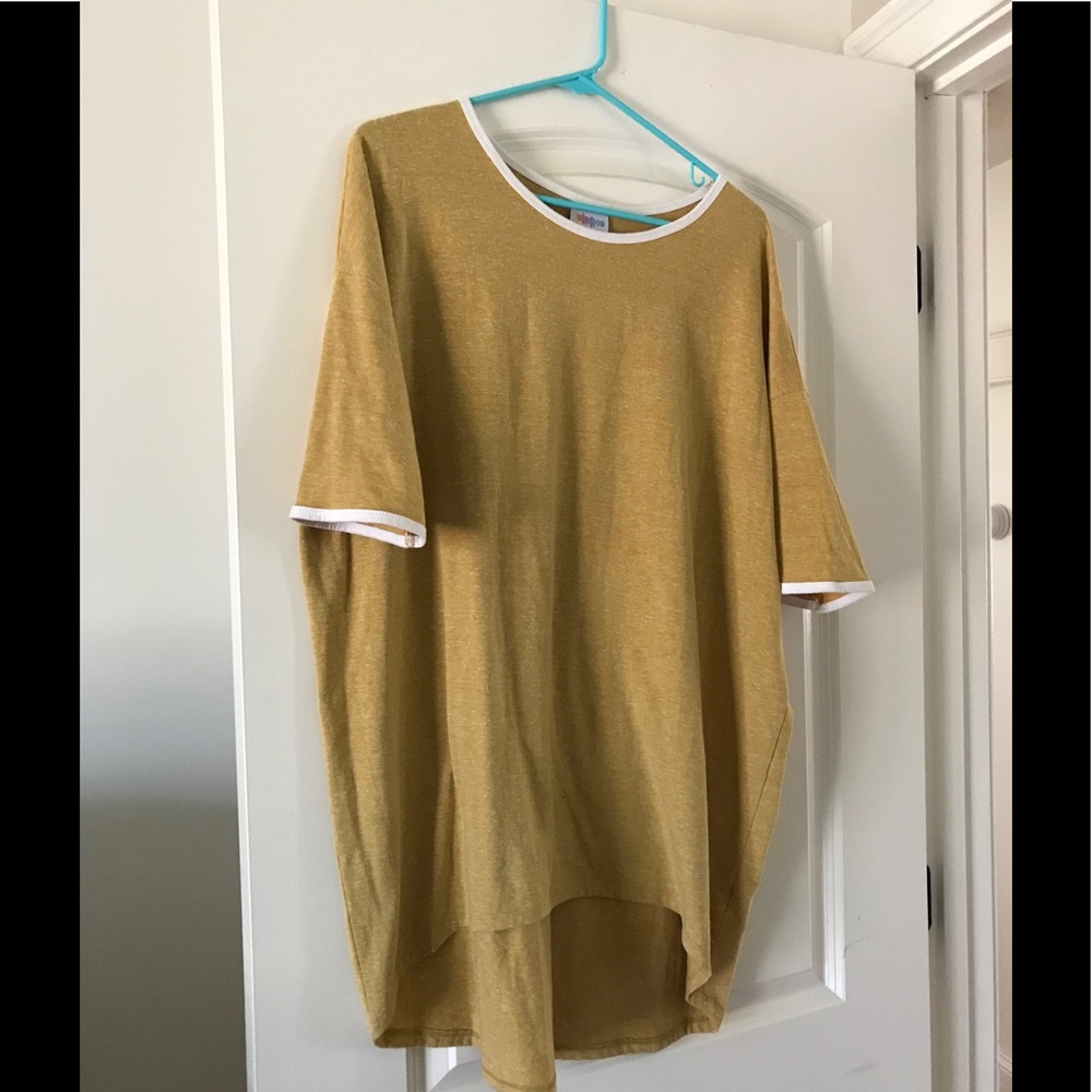 ✨✨Lularoe✨✨ NWOT MedIum Irma
