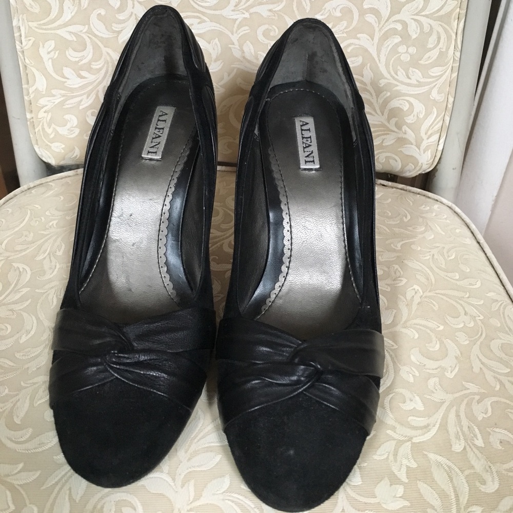 Alfani dress shoes size 7 heel 3.5" tall