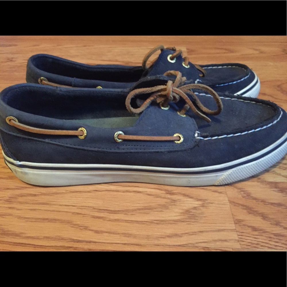Sperrys boat shoes