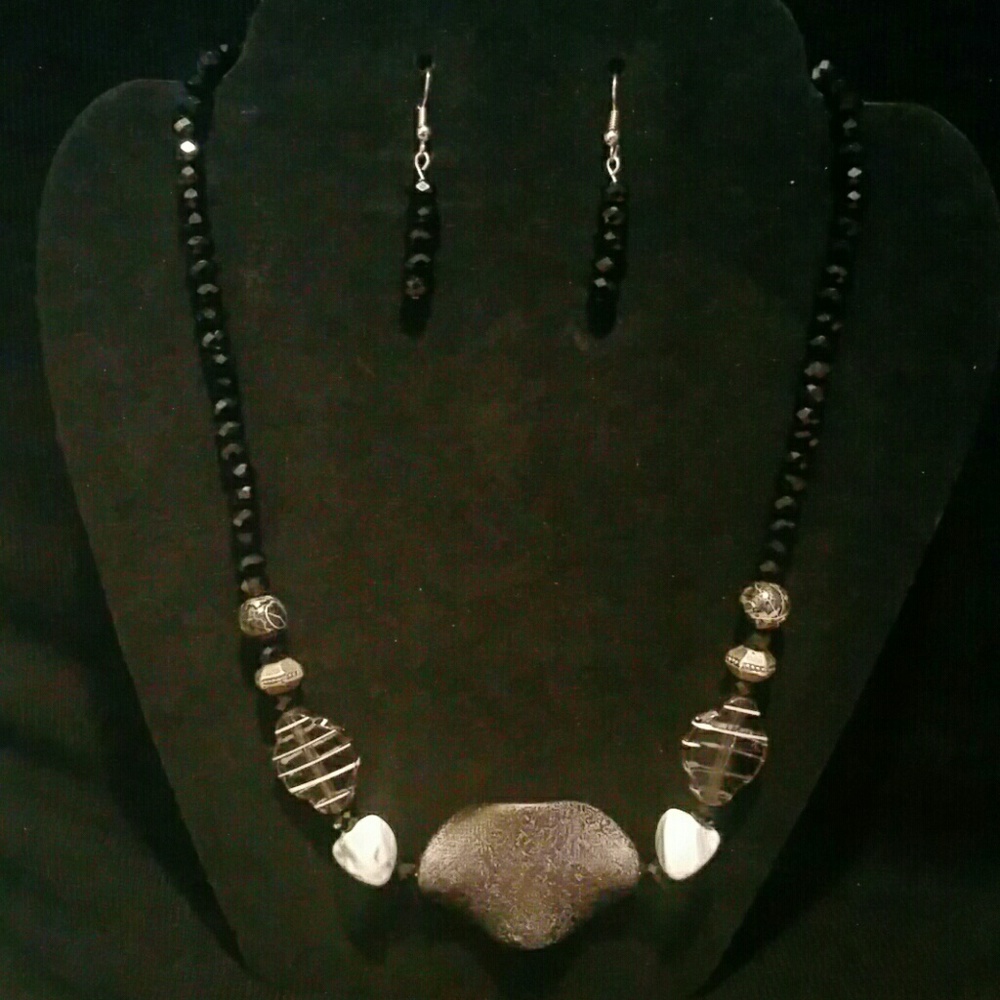 Handmade jewelry set
