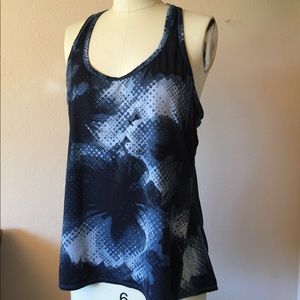 Athleta Racerback Painted Print Tank