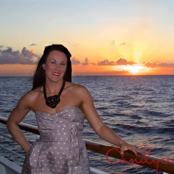Meet your Posher, Candyce - Picture 1 of 1