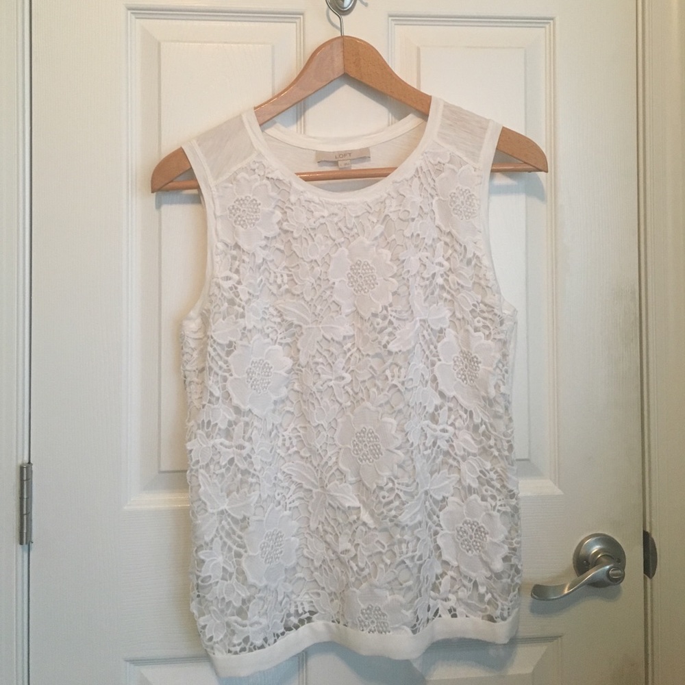 White lace front tank