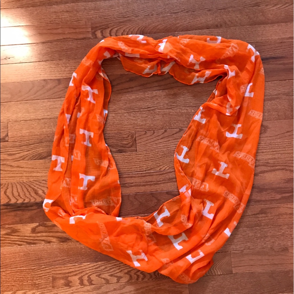 Tennessee Volunteers sheer infinity scarf orange