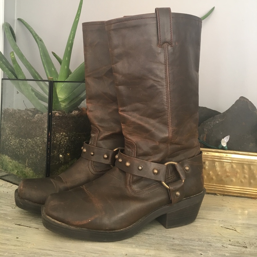 Distressed cowboy boots women's size 11