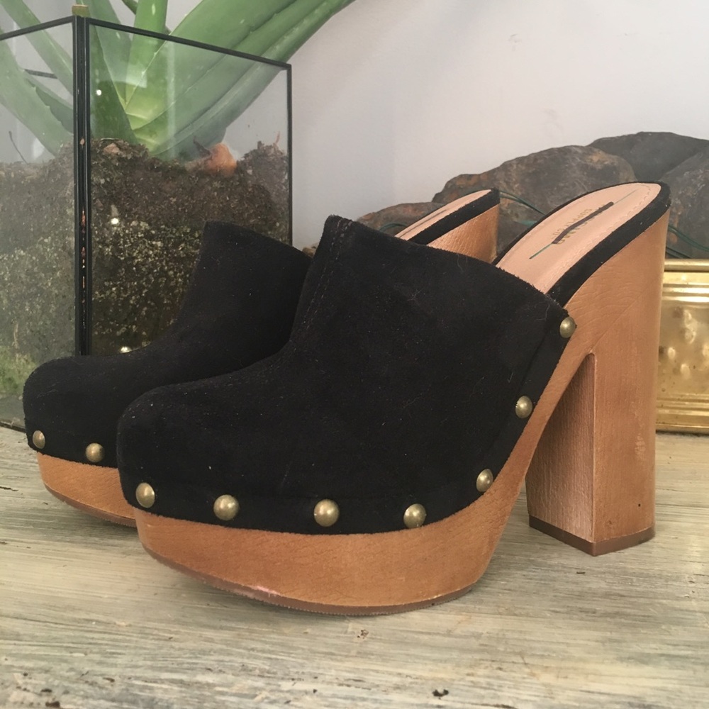 Brand new wooden clogs w black suede tops size 7