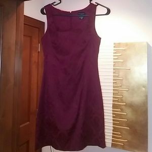 Women's size 5 guest dress in crimson red.mke off