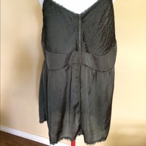 Jaw-dropping babydoll tunic with zipper!!