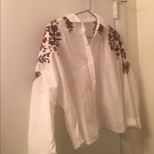 zara embroidered cropped button up