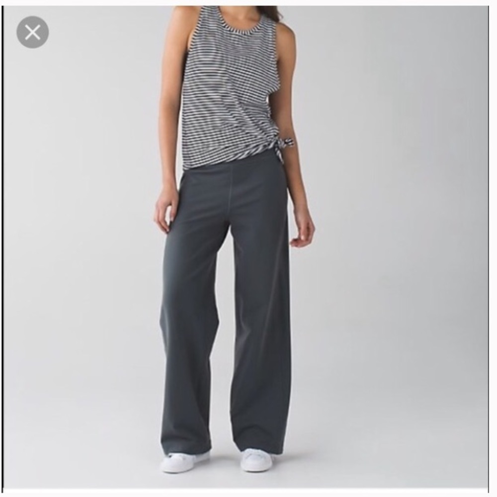 🍋NWT Lululemon🍋XS/S Black Sit in Stillness Pants