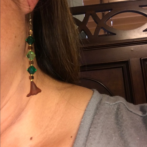 Handmade earrings with swarosky stones - Picture 2 of 2