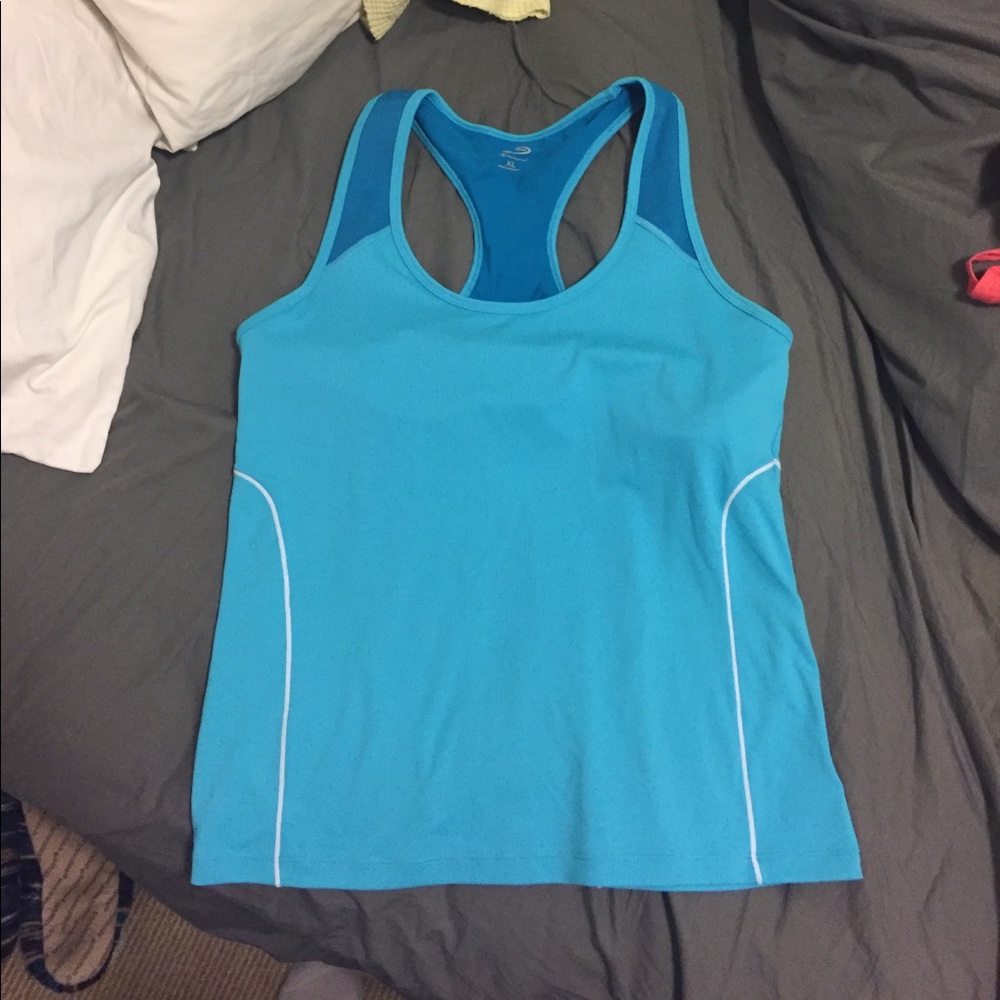 Workout top