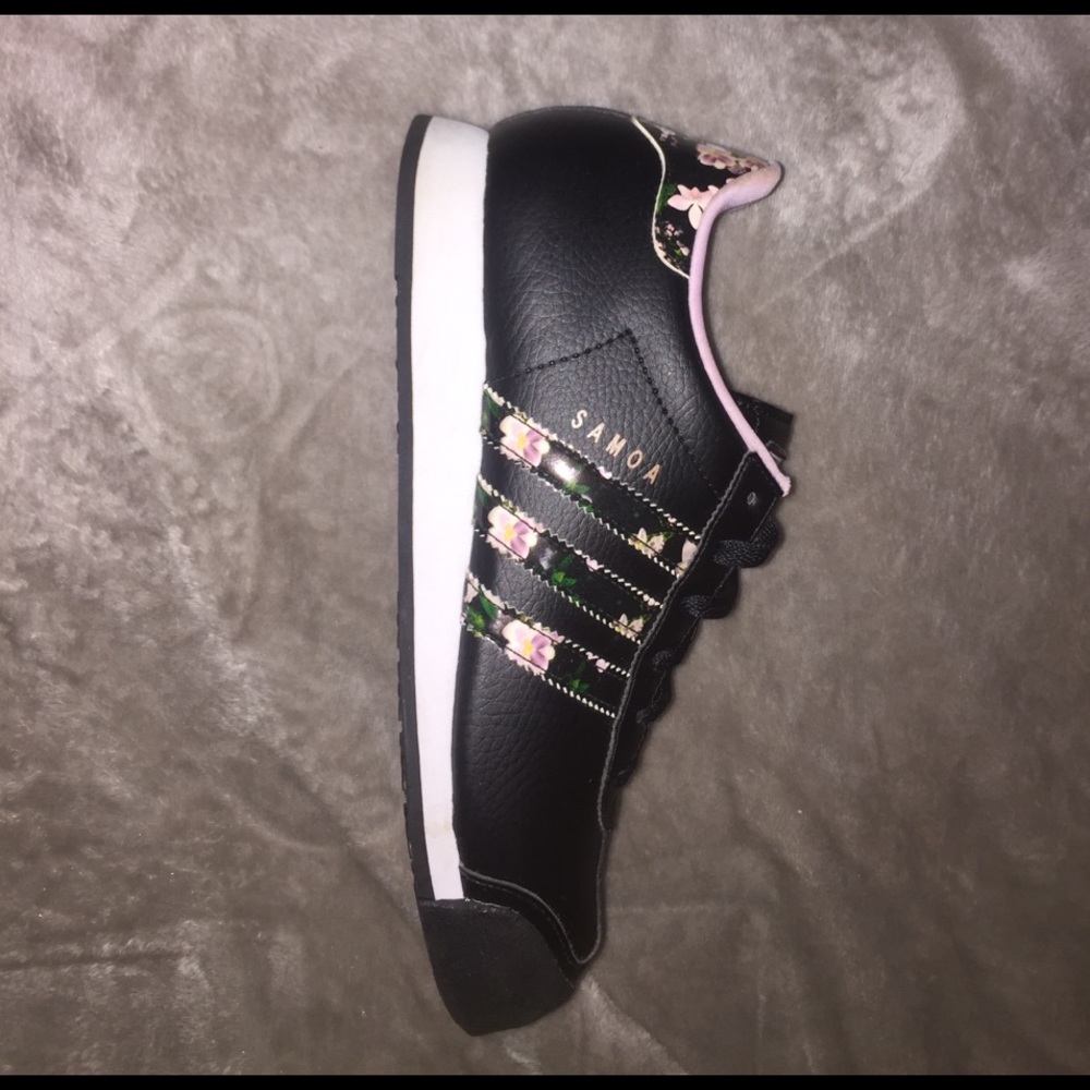 Adidas Samoa
