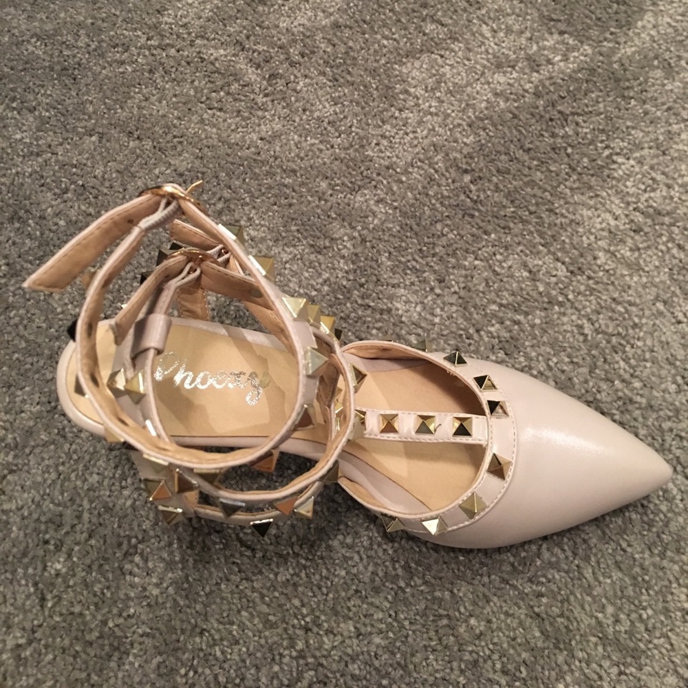 Heels - Picture 4 of 4