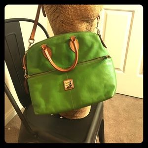 Super rare color Dooney