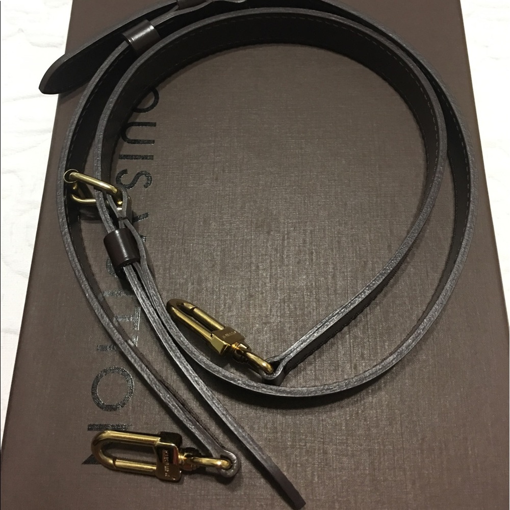 Authentic Louis Vuitton Speedy 25 Bandouliere - Picture 6 of 8