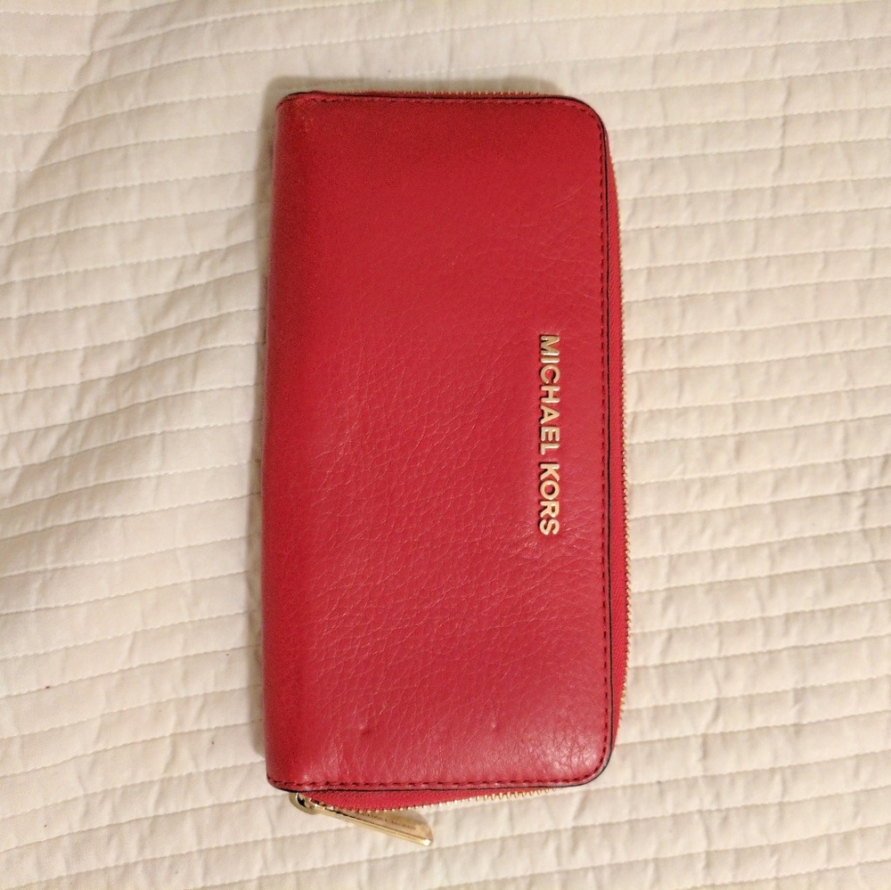 MICHAEL KORS red leather long zipper wallet