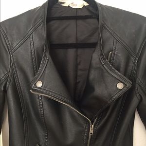 Hollister Black leather jacket! 🌟 GREAT CONDITION