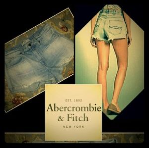 Abercrombie and Fitch Festival High Rise Shorts