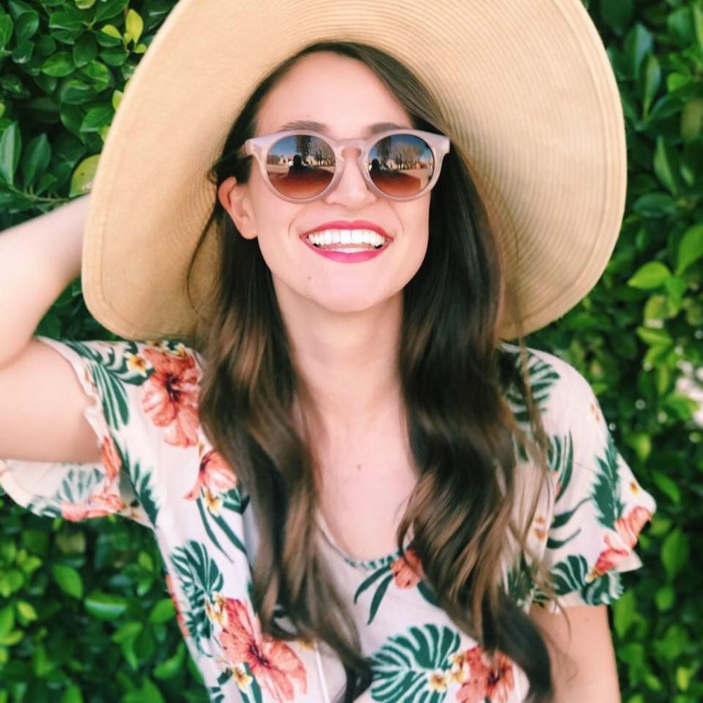 Meet your Posher, Danielle