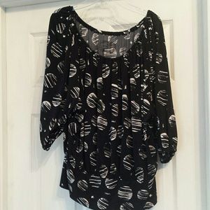 Black and white Blouson style Blouse