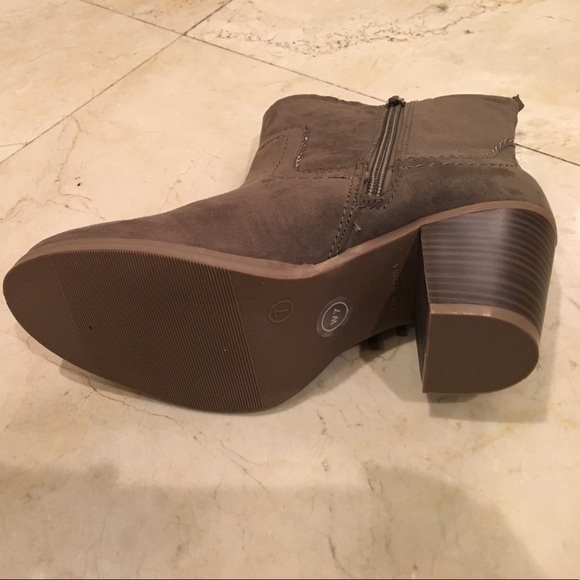 Booties - Picture 3 of 5