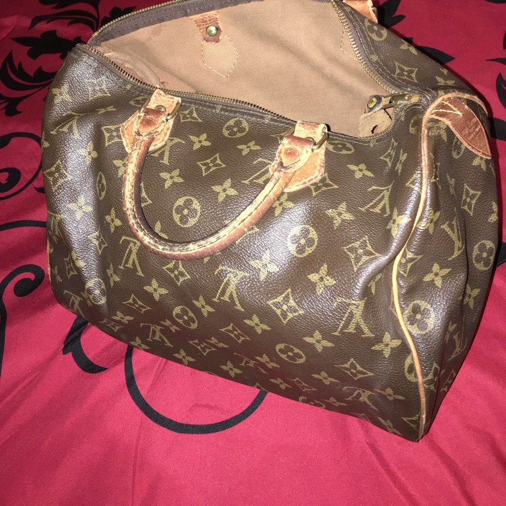 Authentic Vintage 70s Louis Vuitton Monogram