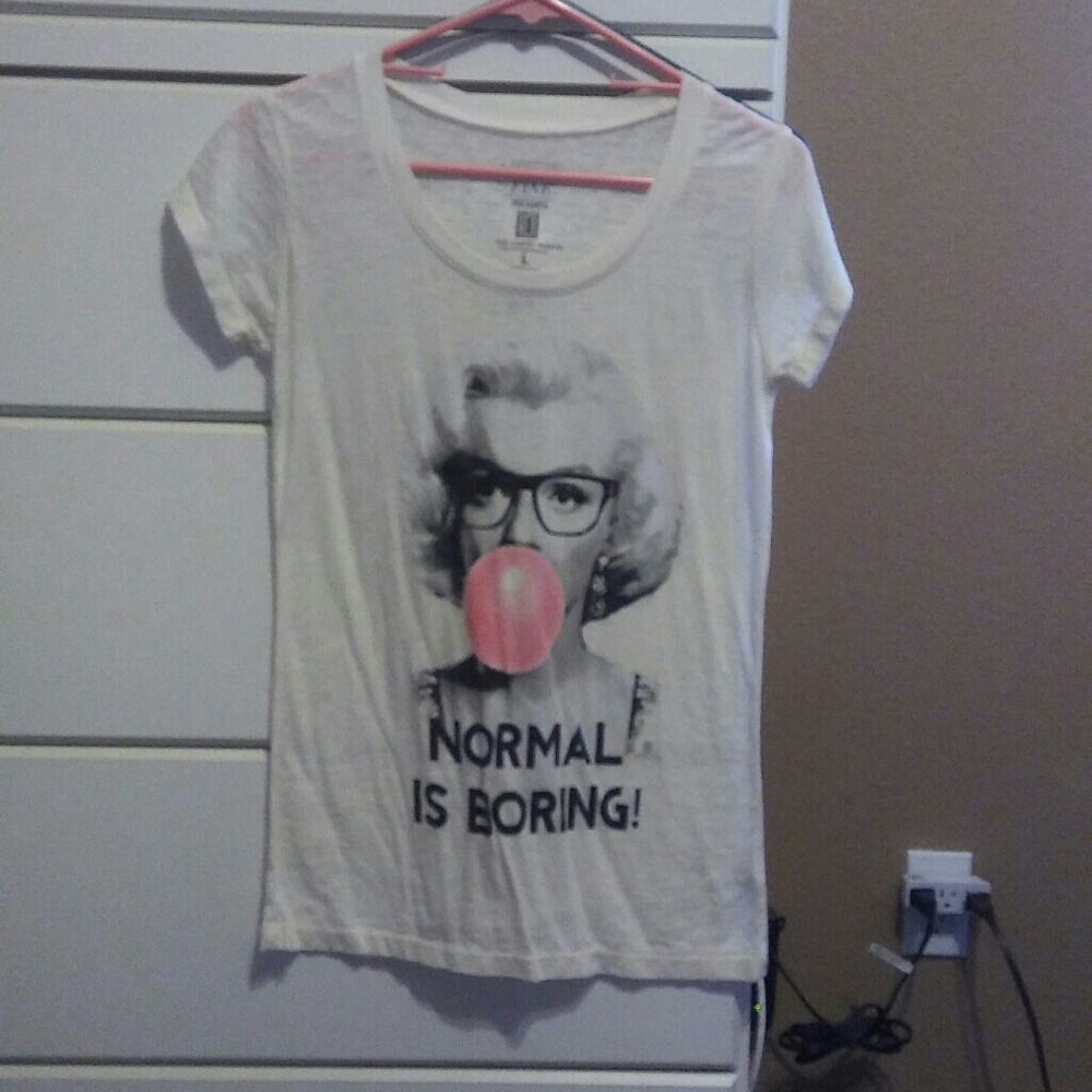 Marilyn Monroe shirt