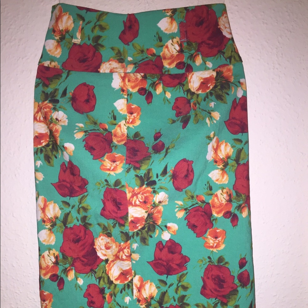 Floral pencil skirt