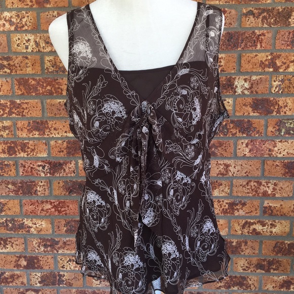 LOFT Tops - Beautiful LOFT Blouse.