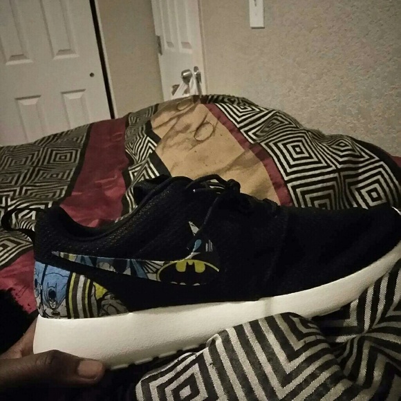 Vintage nike batman Roshe's - Picture 2 of 4