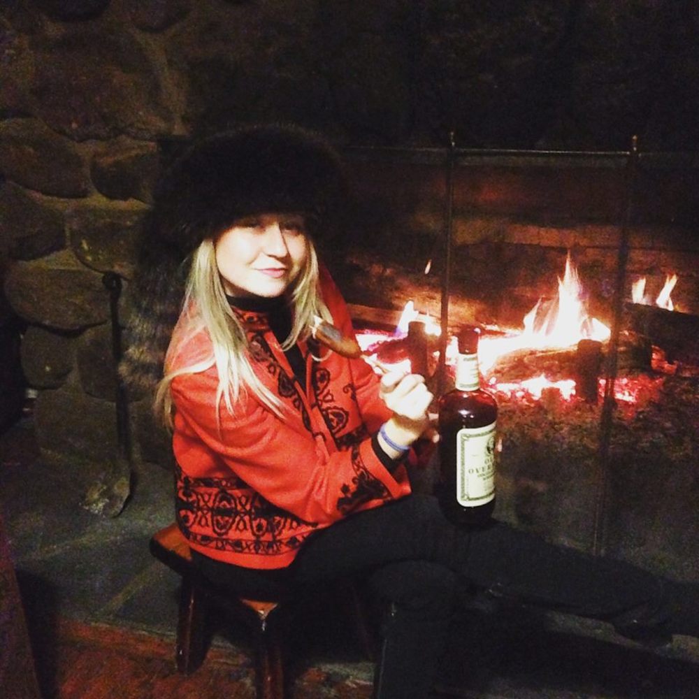 Meet your Posher, Eleanor