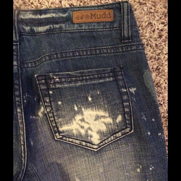 MUDD Bleach Washed Destroyed Skinny Jeans - Picture 7 of 8