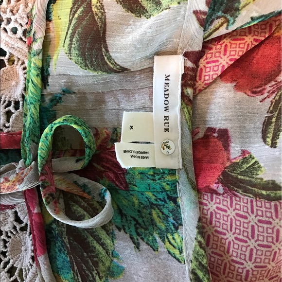 ❌❌SOLD ❌❌Rosella  Peasant Top By Meadow Rue - Picture 4 of 4