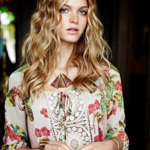 ❌❌SOLD ❌❌Rosella  Peasant Top By Meadow Rue