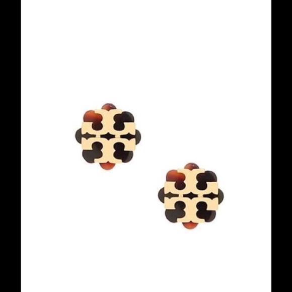Tory Burch Jewelry - Tory Burch Logo Flower Resin Stud Earrings