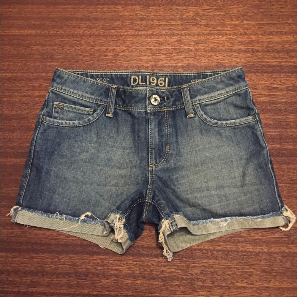 DL1961 Stella shorts