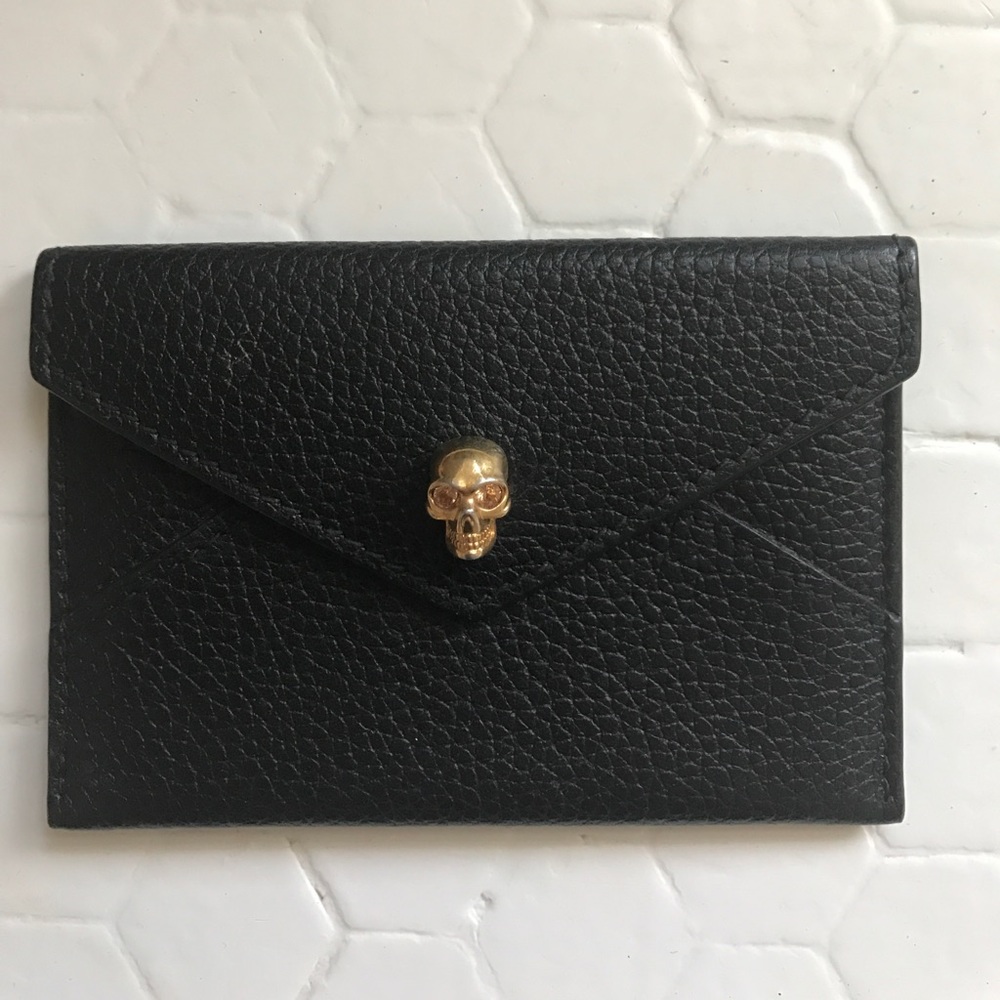 Alexander McQueen Iconic Skull card holder