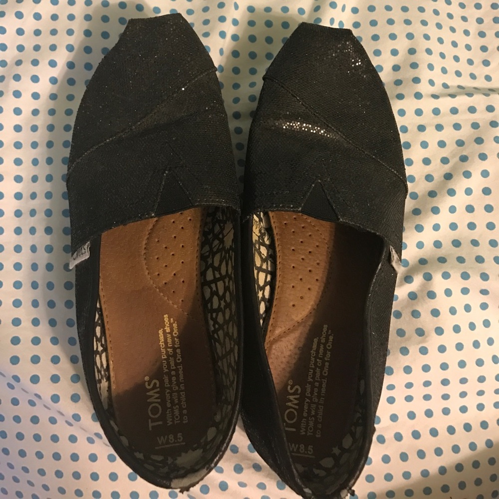 Black glitter TOMS