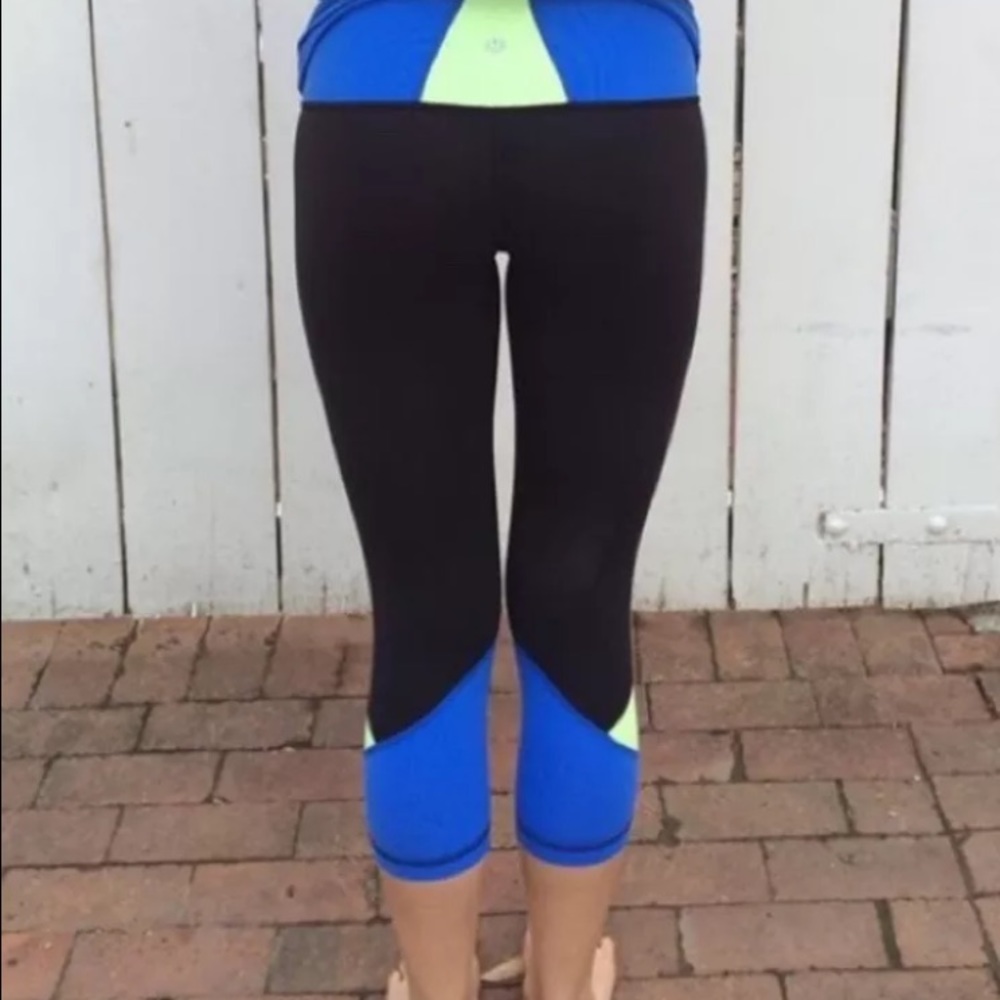 Lululemon Embody Crop