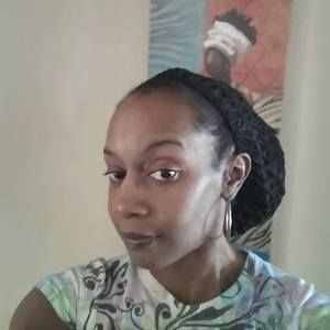 Meet your Posher, Regina