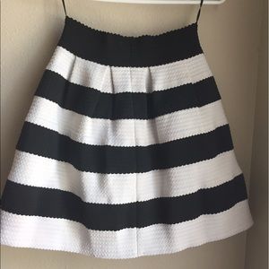 Express Elastic Striped Skirt