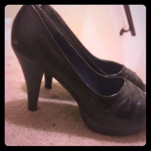 Madden Girl Black peep toe heels