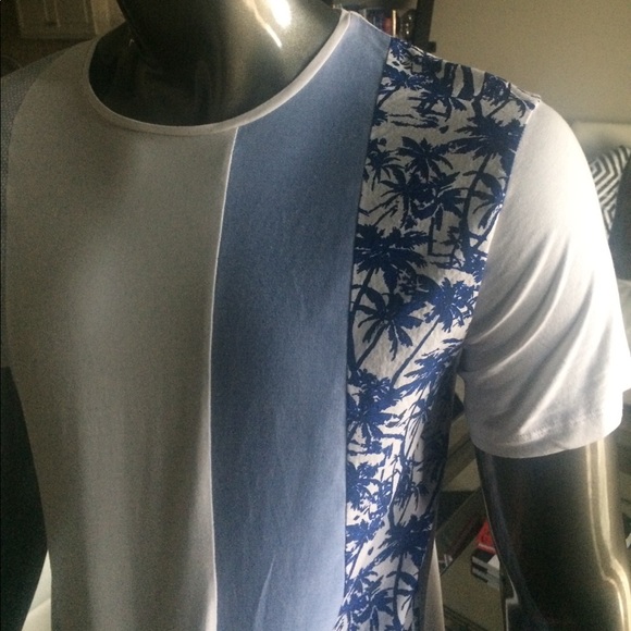 ZARA MAN - Graphic Tee w/design blocks - Picture 2 of 5