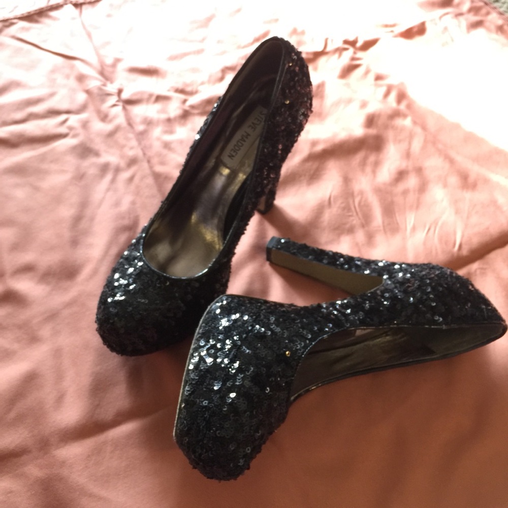 Steve Madden Super Cute Sequenced High Heels