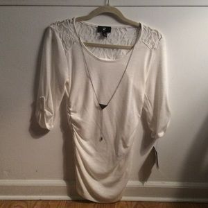 White Lace Quarter Sleeve w/ Necklace