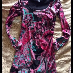 dress is so cute! It's too tight for me😞....(527)